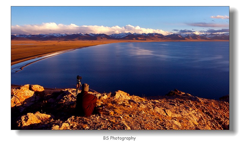 Namco Holy Lake, Tibet.jpg